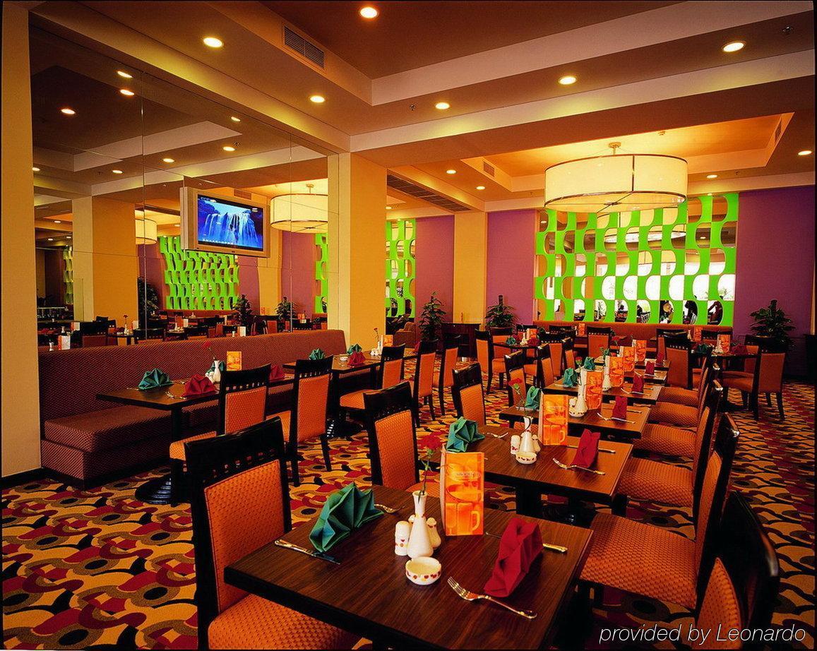 Holiday Inn Express Zhengzhou Zhongzhou, An Ihg Hotel Restaurante foto